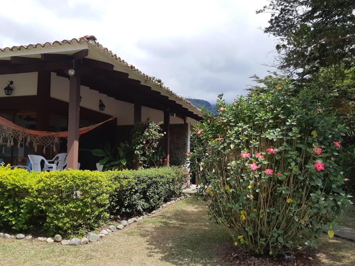 Finca Paraiso Calima Exterior photo